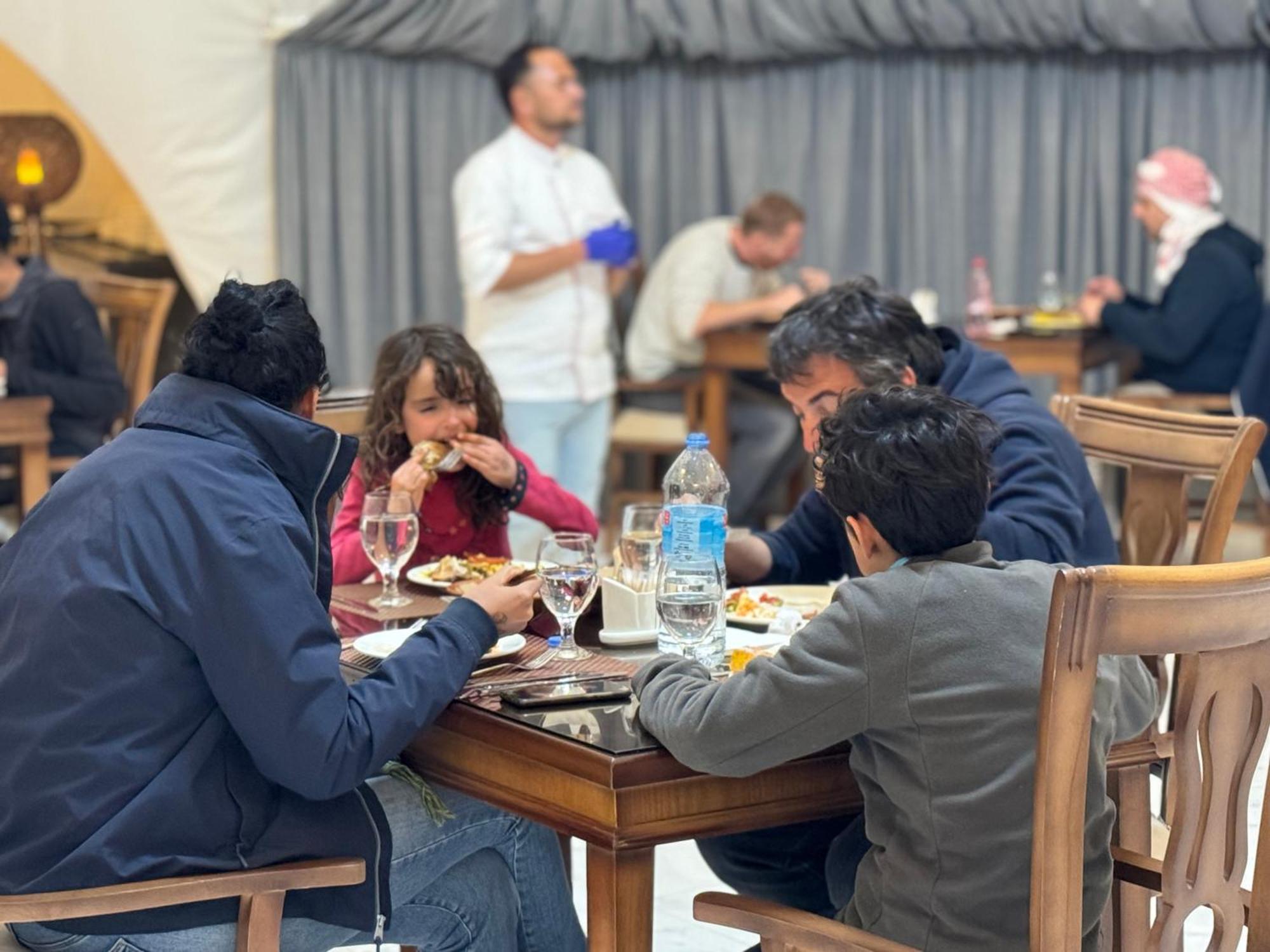Wadi Rum Anwar Luxury Camp Esterno foto