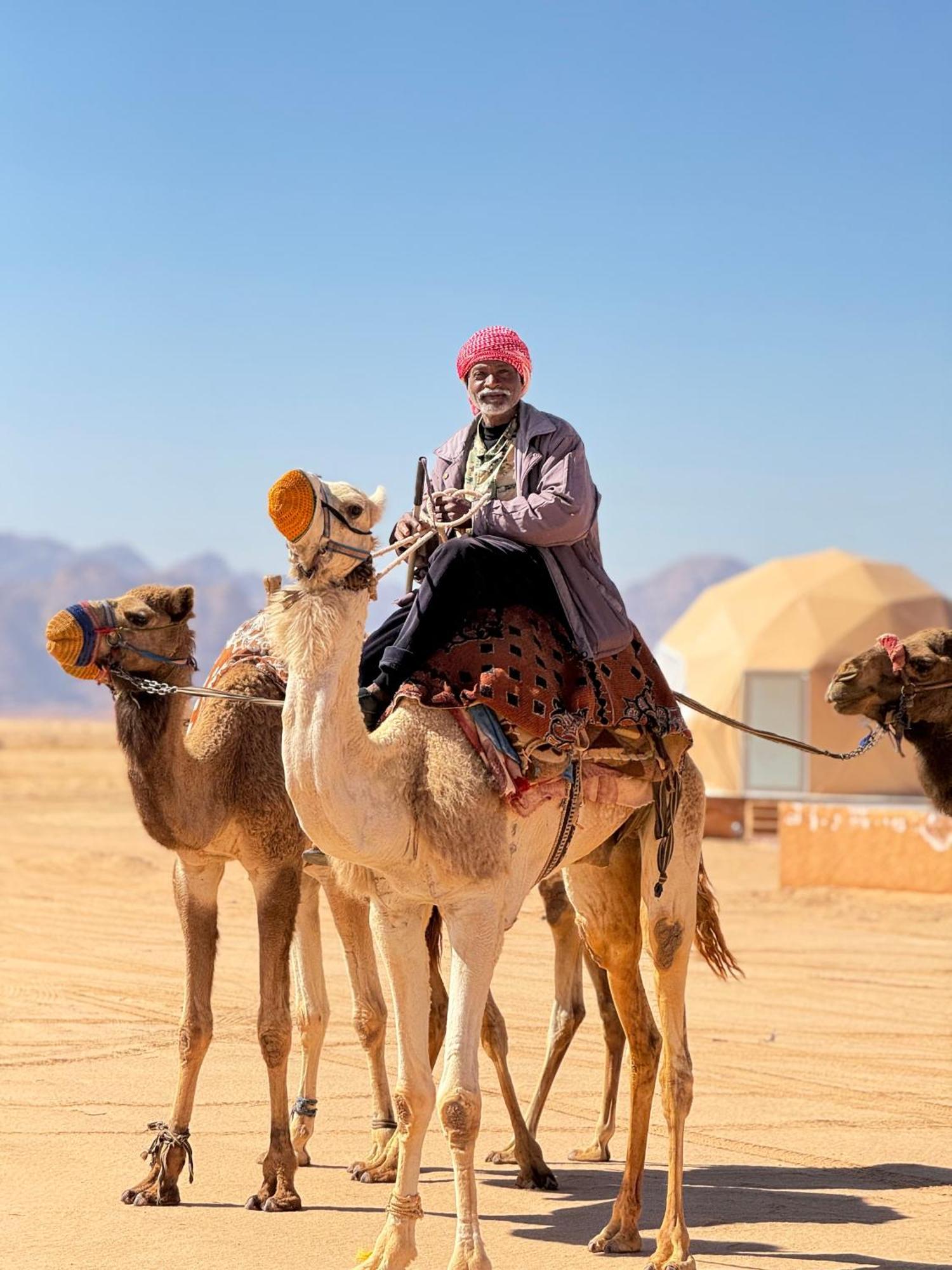 Wadi Rum Anwar Luxury Camp Esterno foto