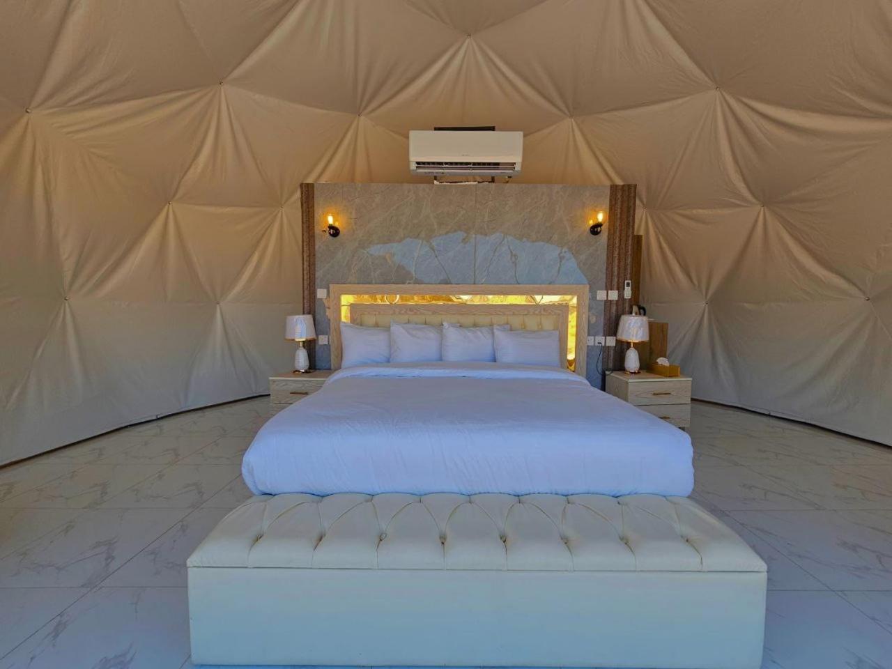 Wadi Rum Anwar Luxury Camp Esterno foto